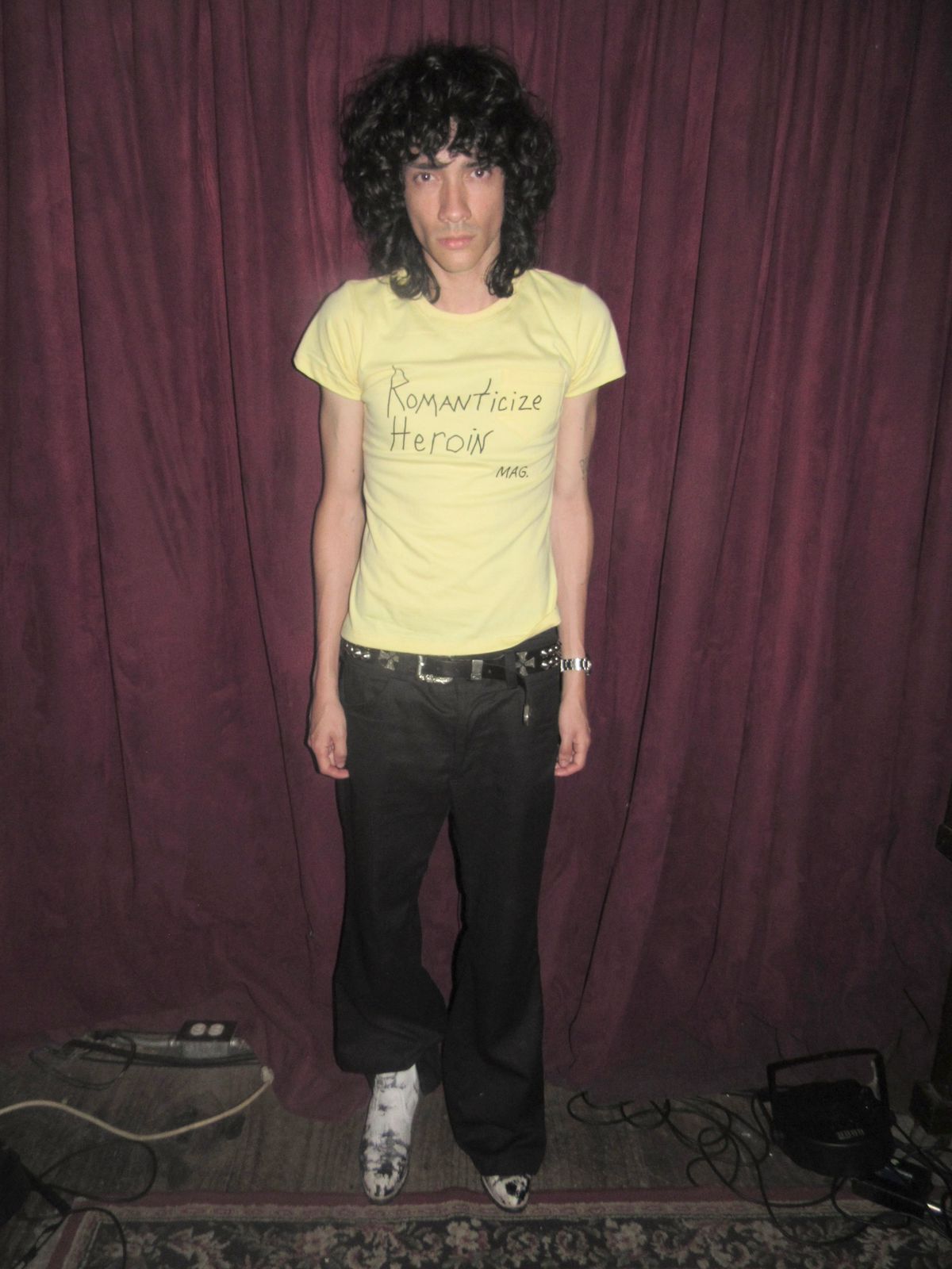 Yellow Romanticize Heroin mag tee